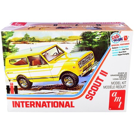 Time2Play Skill 2 Model Kit IH International Harvester Scout II 1-25 Scale Model Car TI3471764